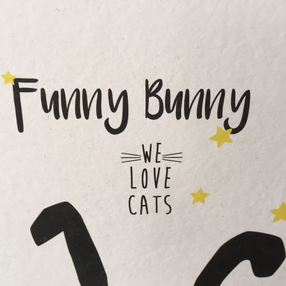 Meet your Posher, Janet - Picture 1 of 1